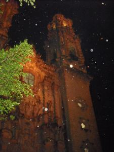 Santa Prisca in the rain, Taxco